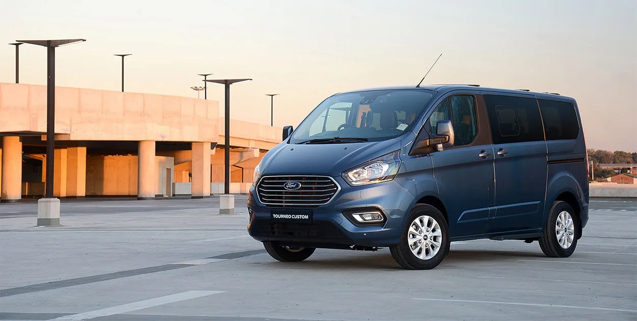 Ford tourneo-custom